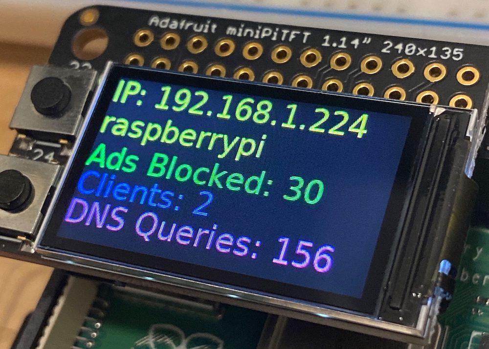 AdaFruit miniPiTFT